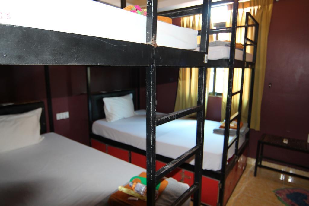 Naga Angkor Hostel Siem Reap Exterior foto